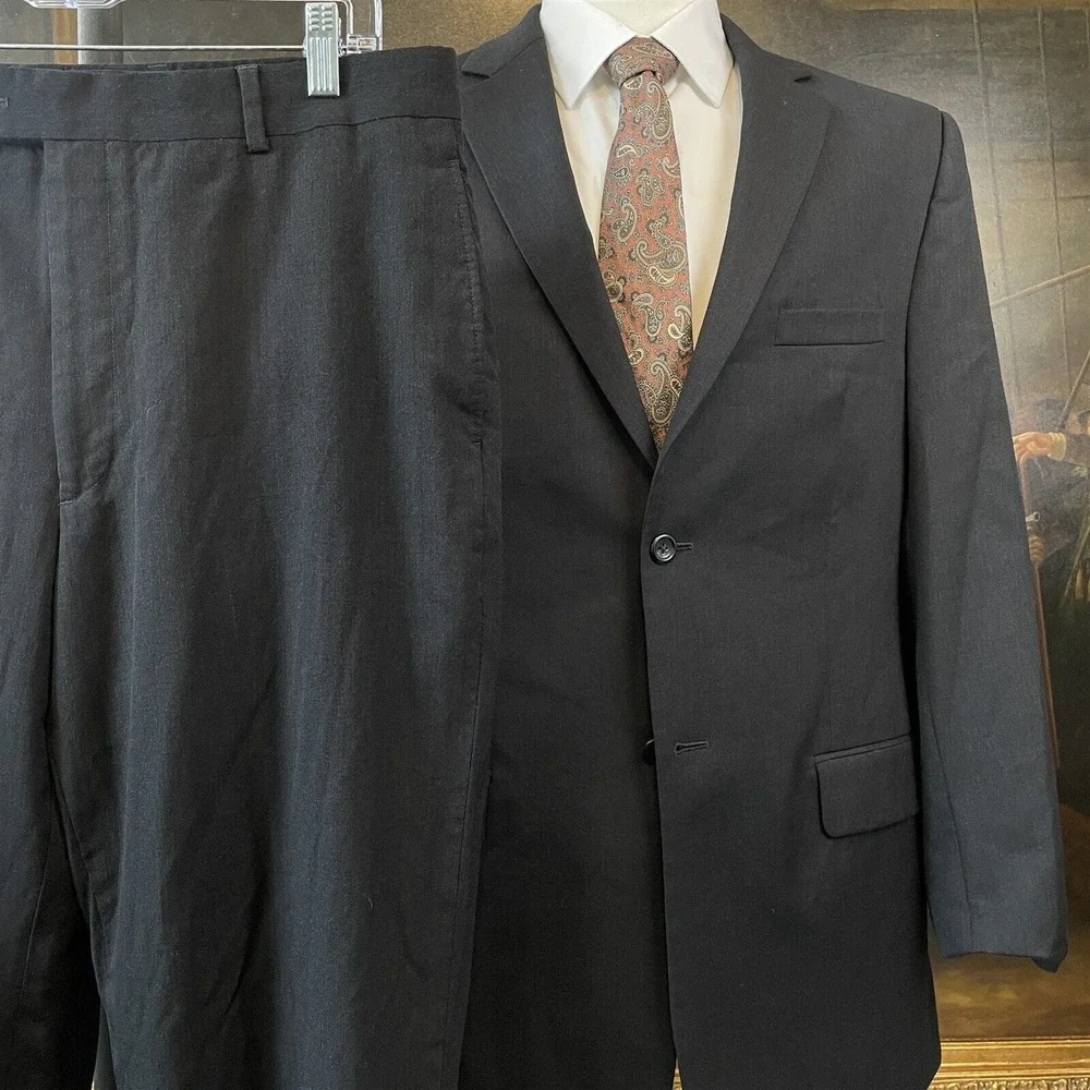 Pronto Uomo 42L 34 x 30 2 Piece 100% Wool Charcoal‎ Gray 2 Button Suit